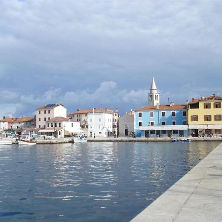 Lovely Fazana Apartments 400M From The Sea Extérieur photo